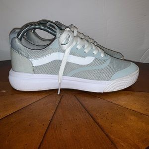 Vans size 6WMNS